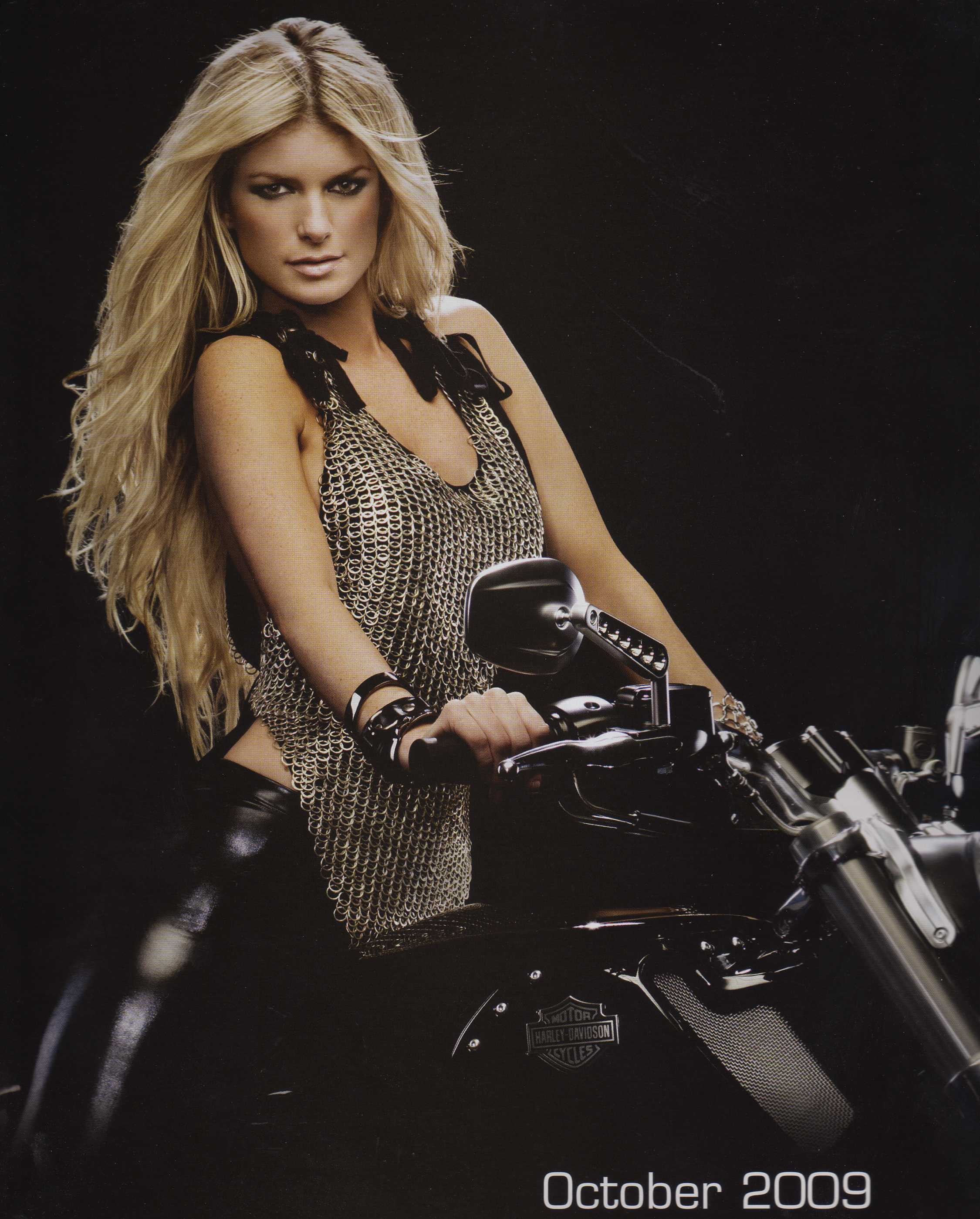 Marisa_Miller_--_Calendar_Harley_Davidson_011.jpg