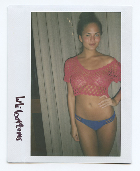 Chrissy_Teigen_--_Polaroids_SI_Swimsuit_004.jpg