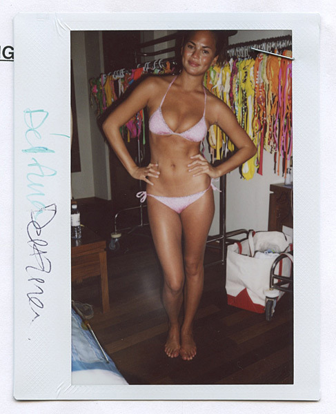 Chrissy_Teigen_--_Polaroids_SI_Swimsuit_016.jpg