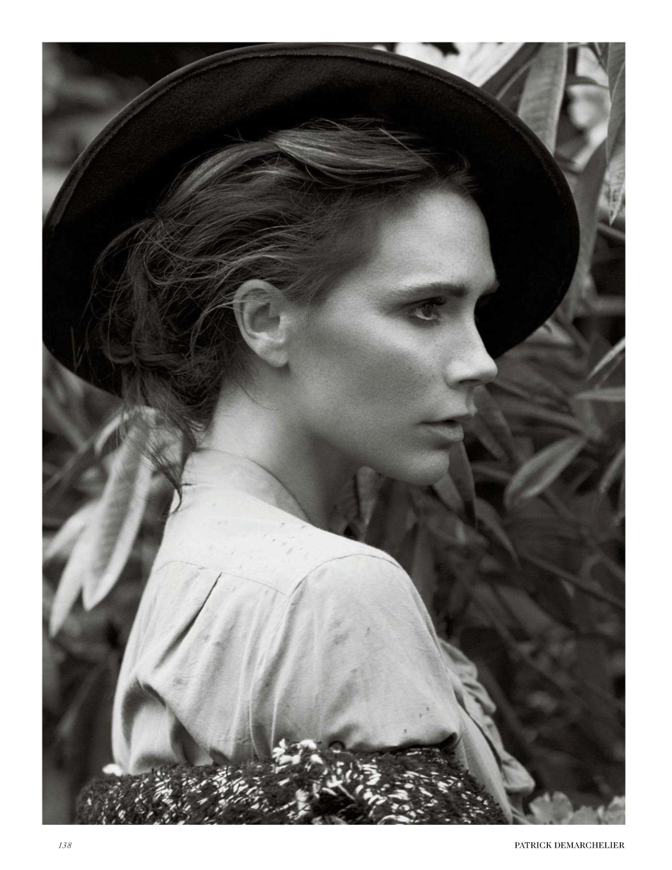 Victoria_Beckham_--_Vogue_2014_012.jpg