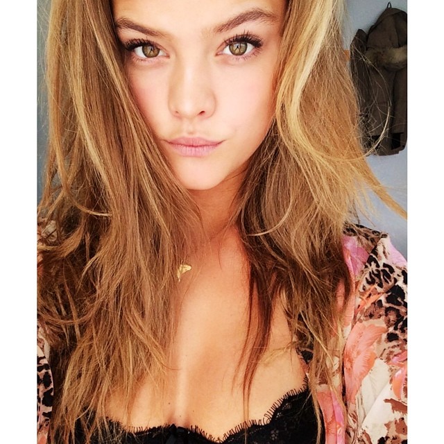 Nina_Agdal_--_Mix_Of_Social_Network_014.jpg