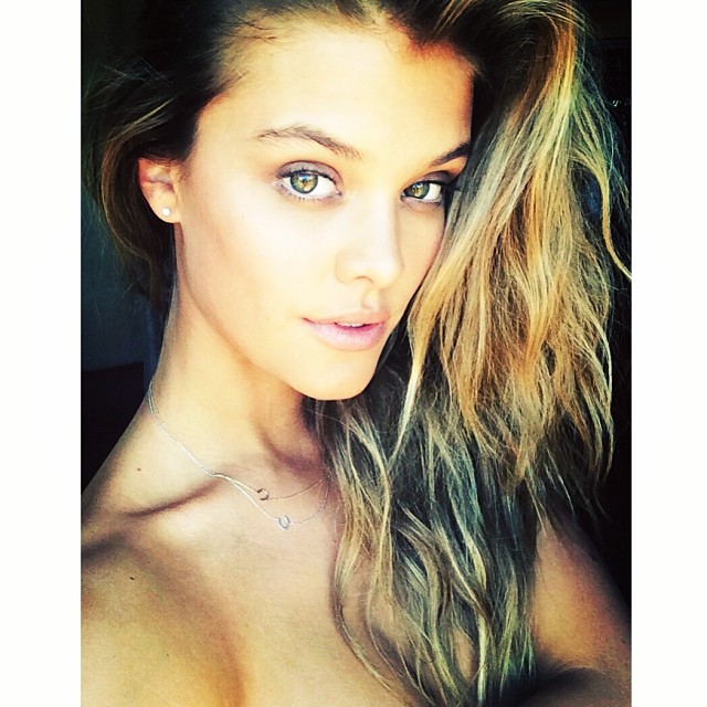 Nina_Agdal_--_Mix_Of_Social_Network_013.jpg