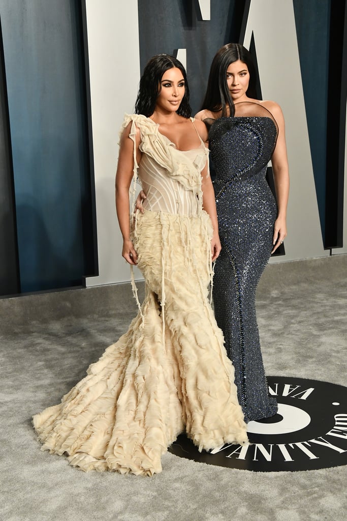 kim-kardashian-kylie-jenner-at-vanity-fair-oscars-party-2020.jpg